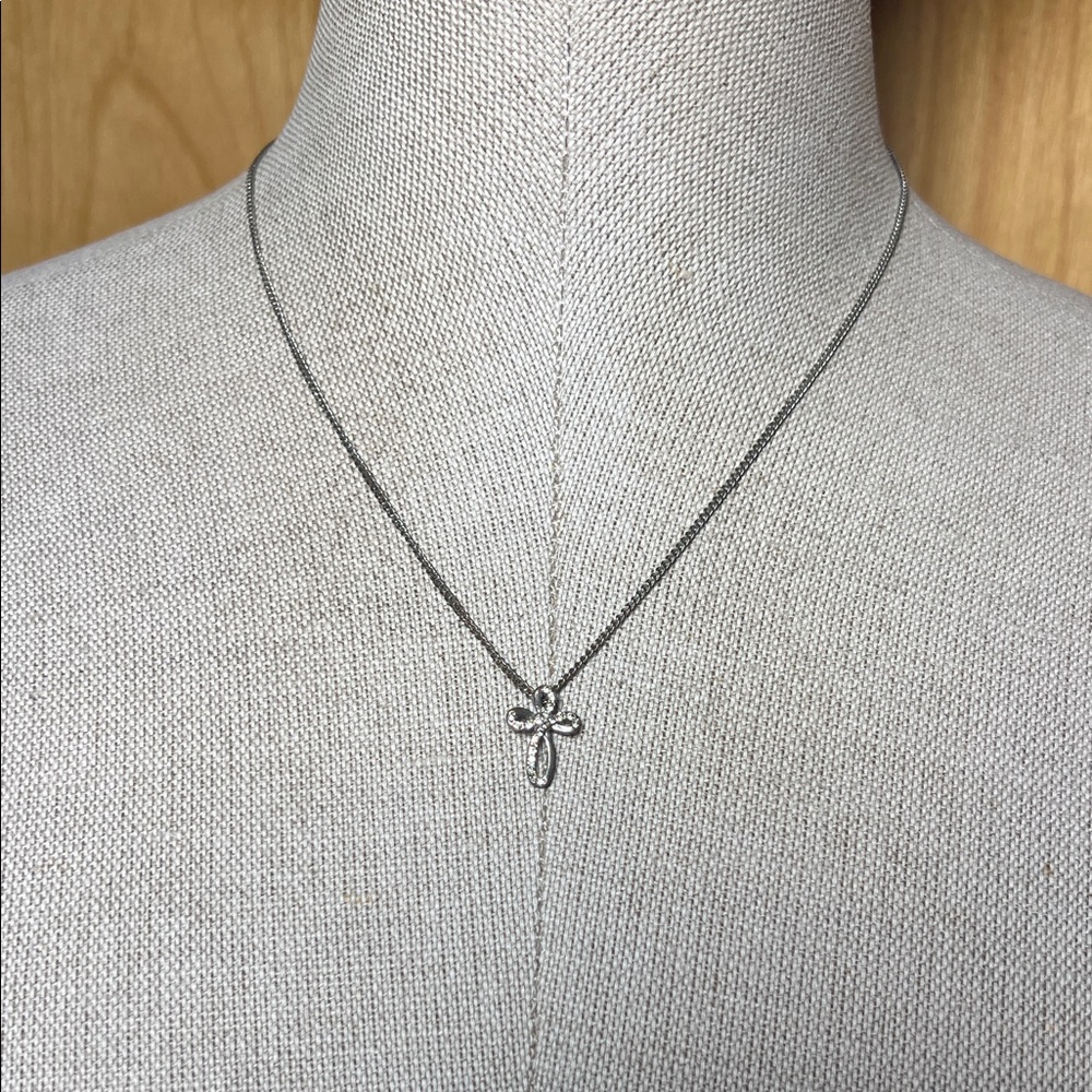 Silver cross Necklace